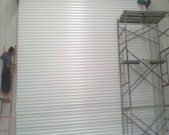 車間抗風(fēng)卷簾門